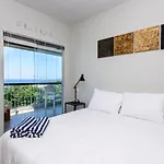 Ocean Blue Moderno Proximo A Praia Do Leblon Vista Mar Espetacular Piscina Garagem Wi Fi E Sauna