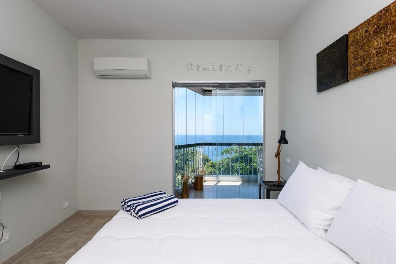 Ocean Blue Moderno: Beachfront Luxury With Stunning Views Apartment *